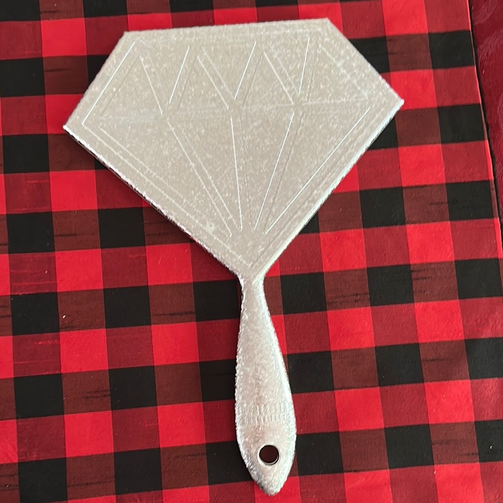 Silver Diamond-Shaped Fly Swatter